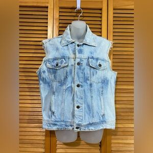 Light, denim vest by Blue Danube: Jean [Vintage]